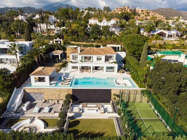 Casa en venta en Nueva Andalucía, Costa del Sol Occidental