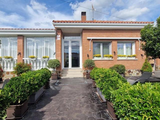Casa en venta en Nuevo Baztán, Eurovillas-Las Villas