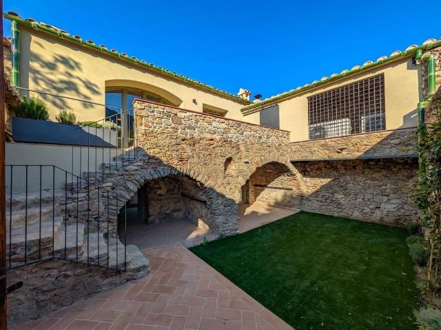 Casa en venta en Alt Empordà, Catalunya