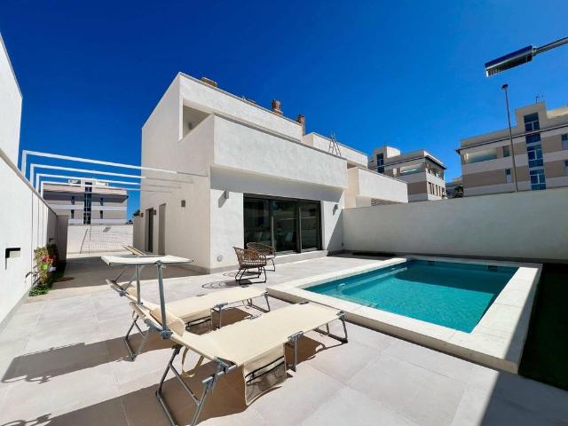 Casa en venta en Villa Martín, el Baix Segura / La Vega Baja