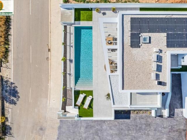 Casa en venta en la Marina Baixa, Valencia