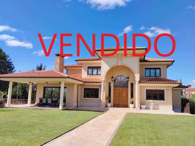 Casa en venta en Valdelagua, Santa Marta De Tormes