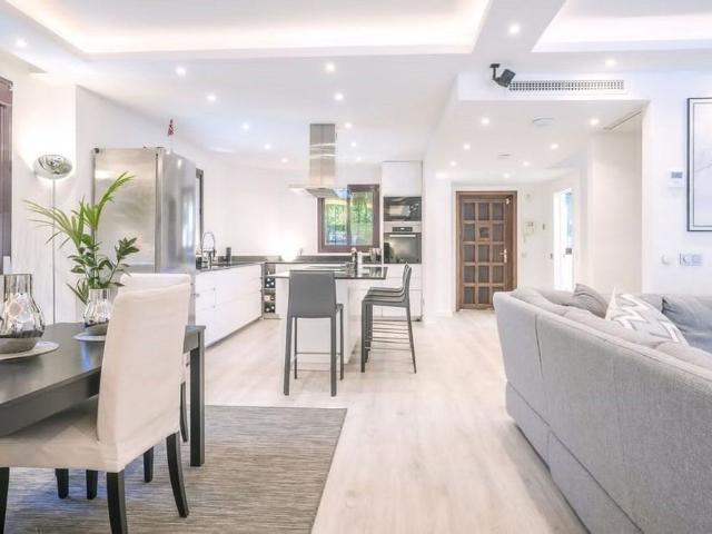 Chalet en venta en El Vicario, Costa del Sol Occidental