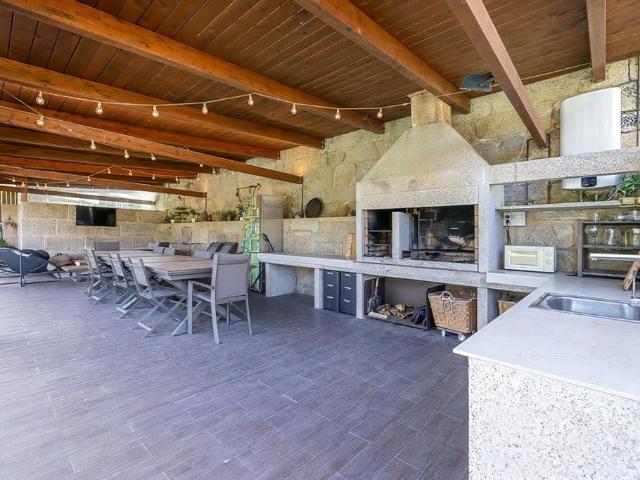 Casa en venta en Coruxo, Vigo