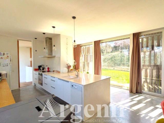 Villa en venta en Sant Quirze Safaja