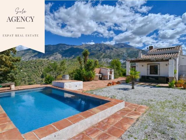 Casa en venta en Canillas De Aceituno Casa en venta en Canillas De Aceituno
