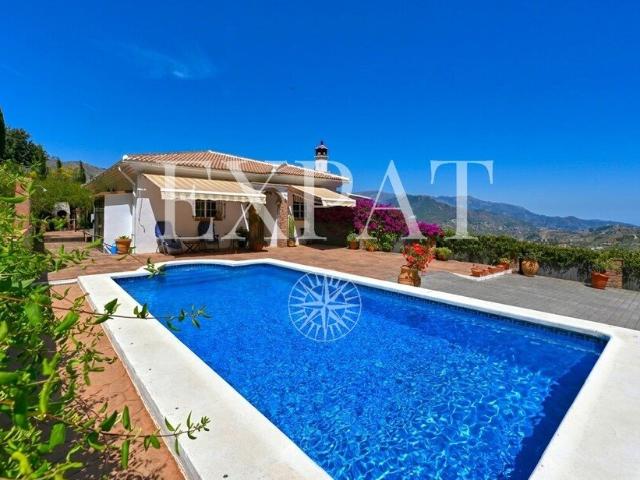 Casa en venta en La Axarquía, Andalucía