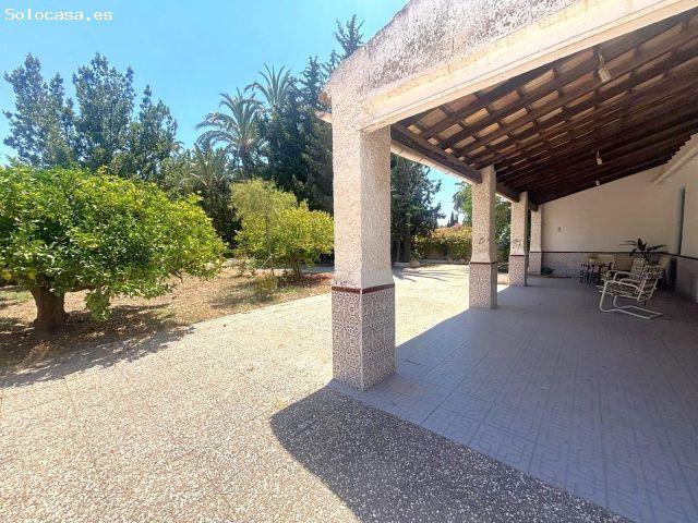 Casa en venta en Atzavares, el Baix Vinalopó