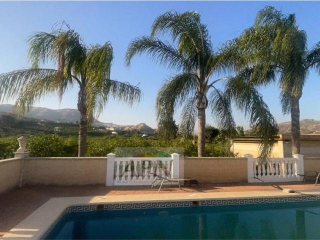 Casa en venta en El Puente, Valle del Guadalhorce
