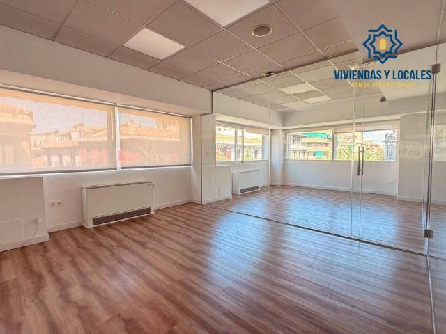 Oficina en alquiler en Centro, Comarca de la Vega de Granada