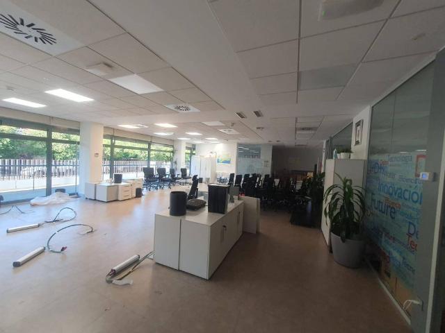 Oficina en alquiler en Sur, Sevilla