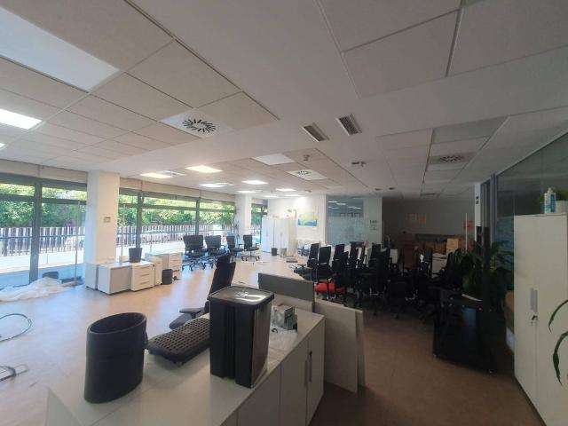 Oficina en alquiler en Sur, Sevilla