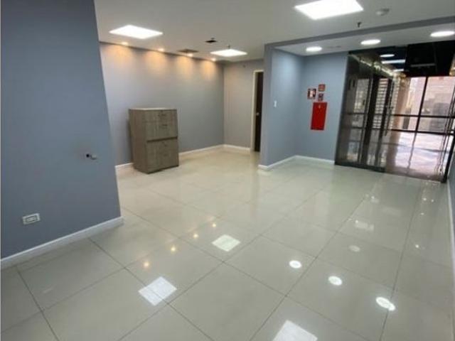 Oficina en alquiler en Nueva Caracas, Caracas