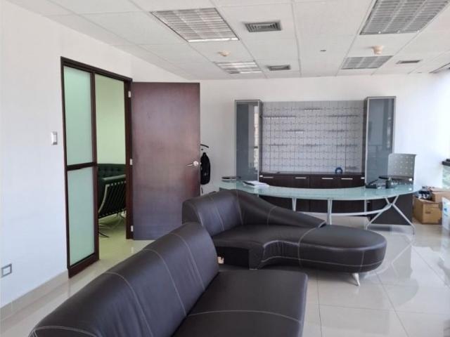 Oficina en alquiler en Nueva Caracas, Caracas