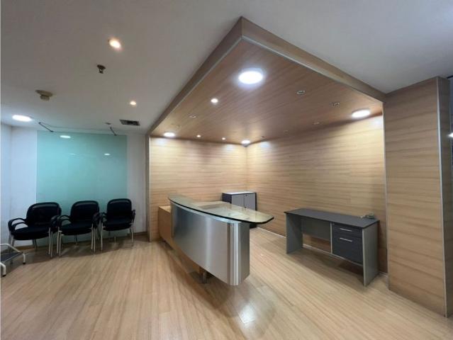 Oficina en venta en Boca De Uchire, Distrito Capital