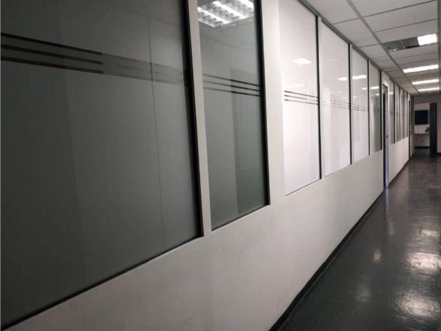 Oficina en venta en Nueva Caracas, Caracas