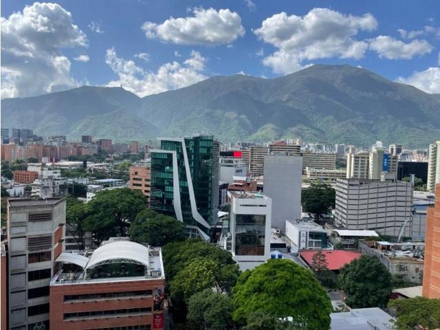 Oficina en venta en Boca De Uchire, Distrito Capital