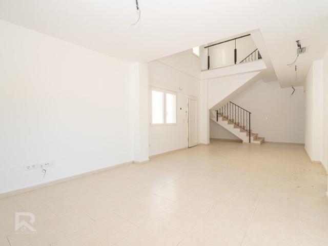 Casa en venta en Benicolet, València / Valencia