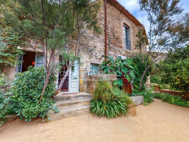 Casa Rural en venta en Cruïlles Monells I Sant Sadurní De L'heura, Cruïlles