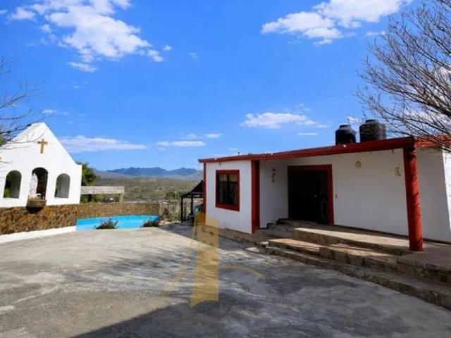 Exclusiva Quinta Campestre con Alberca y Amplio Terreno en Ramos Arizpe