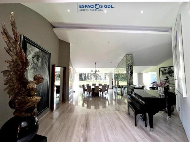 Casa En Condominio en venta en Tlajomulco De Zúñiga, Jalisco