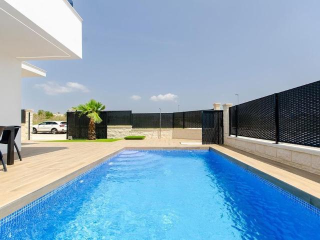 Chalet en venta en Entrenaranjos, el Baix Segura / La Vega Baja