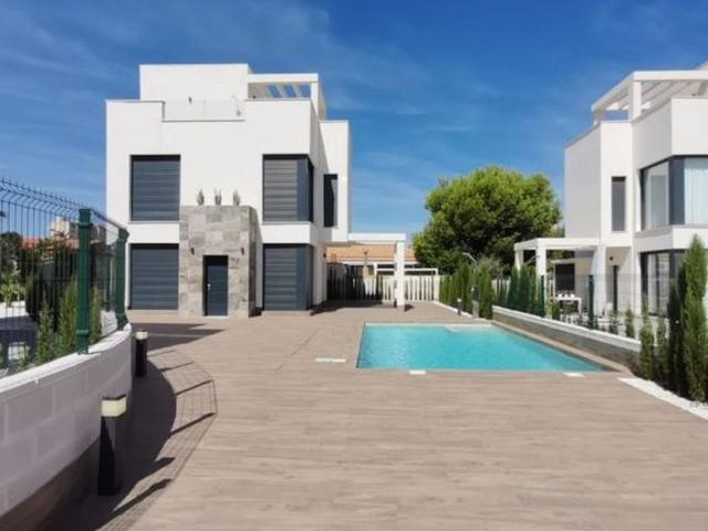 Chalet en venta en San Bartolomé, Canarias