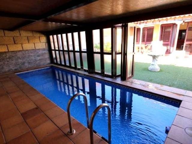 Chalet en venta en Cho, Arona