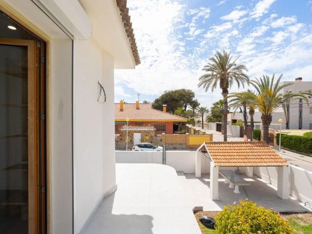 Chalet en venta en Cabo Roig, el Baix Segura / La Vega Baja