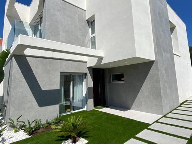 Chalet en venta en Urbanització Golf Badia, Finestrat