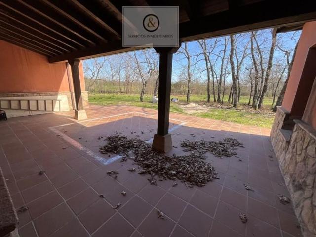 Chalet en venta en Candeleda, Castilla y León