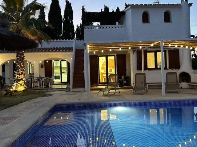 Chalet en venta en Alt Empordà, Catalunya