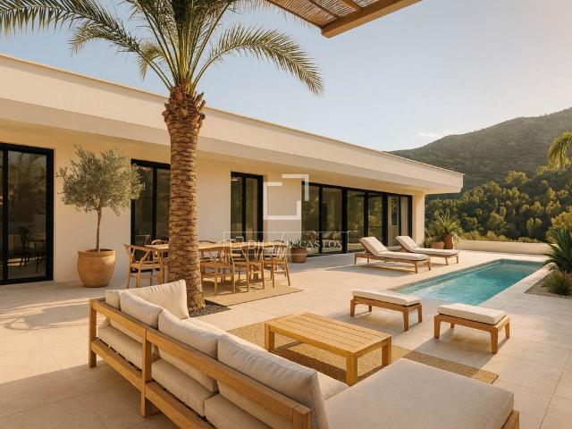 Chalet en venta en la Marina Alta, Valencia