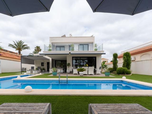 Chalet en venta en Área Metropolitana de Murcia, Murcia