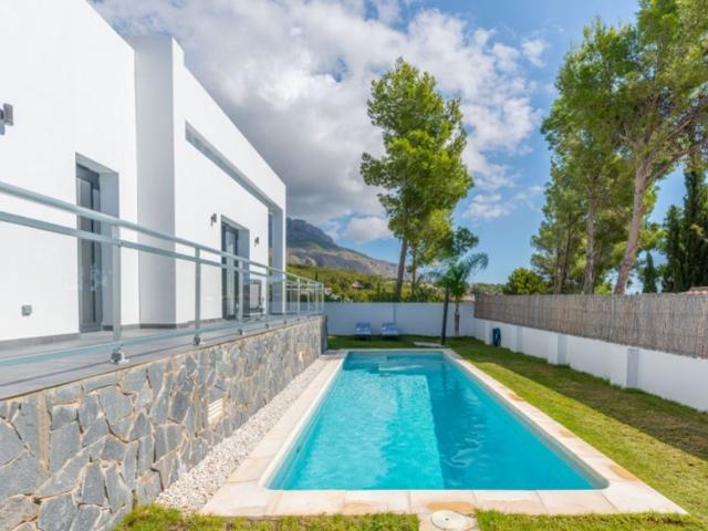 Chalet en venta en Urbanització Santa Clara, la Marina Baixa