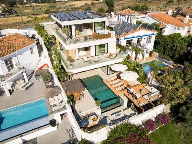 Chalet en venta en Nueva Andalucía, Costa del Sol Occidental