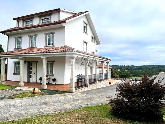 Chalet en venta en Tabeirós - Terra de Montes, Galicia