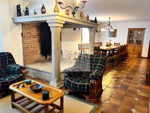 Chalet en venta en Tabeirós - Terra de Montes, Galicia