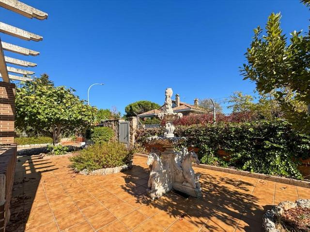 Chalet en venta en El Guijo, Galapagar