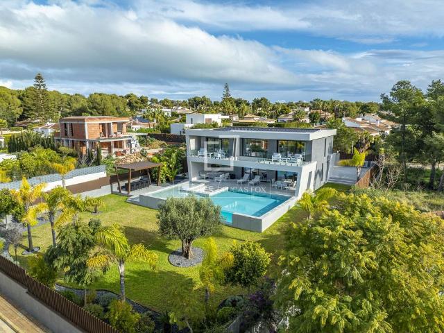 Chalet en venta en Adsubia, Valencia