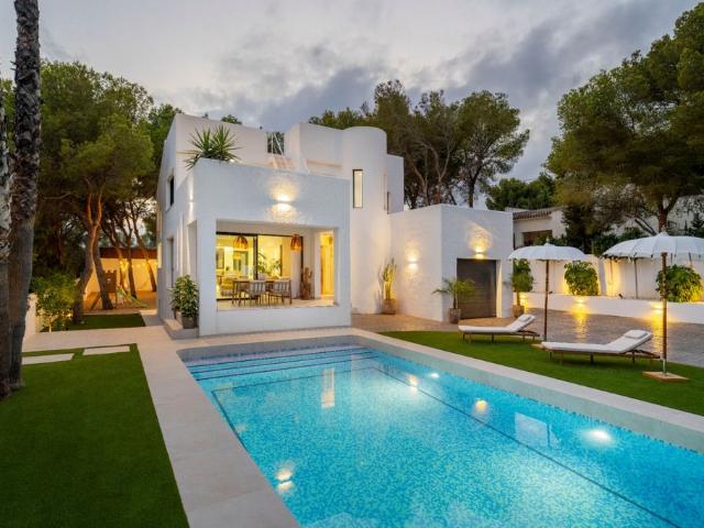 Chalet en venta en la Marina Baixa, Valencia