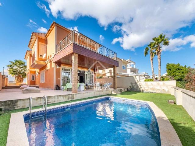 Chalet en venta en Alicante, Valencia