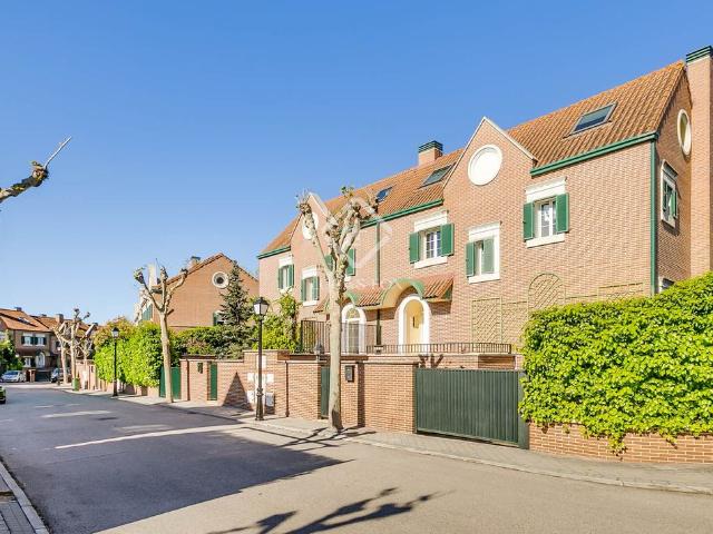 Villa en venta en Madrid