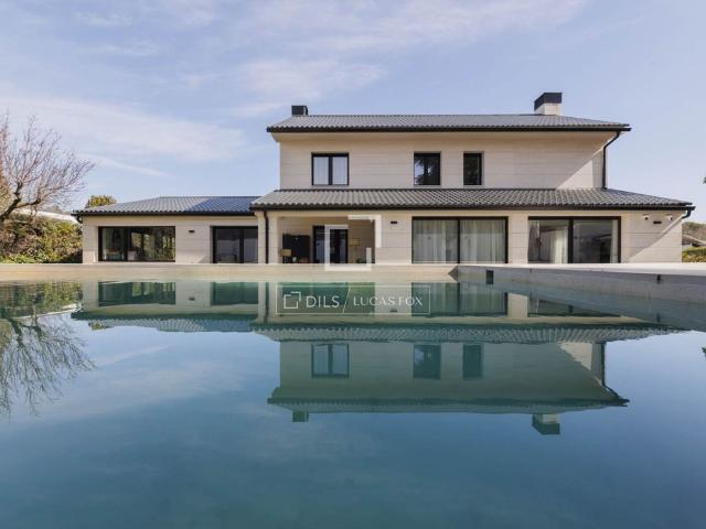 Chalet en venta en Pozuelo De Alarcón, Madrid