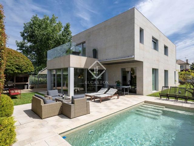 Villa en alquiler en Vigo