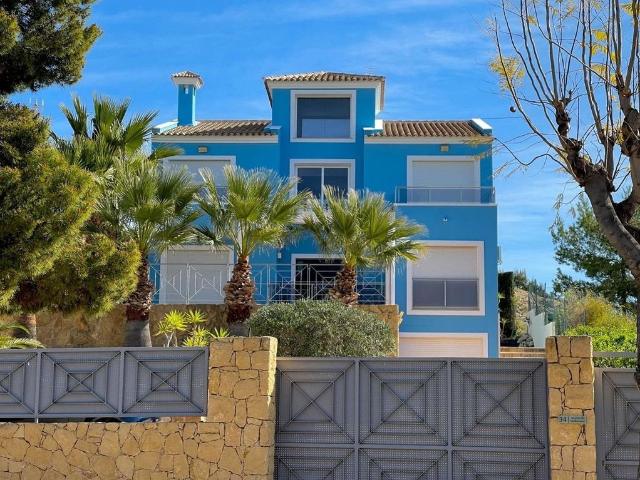 Chalet en venta en Mujeres Deportistas, el Vinalopó Mitjà / El Vinalopó Medio