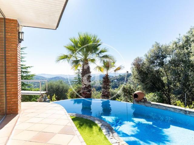 Chalet en venta en els Rourets, Matadepera