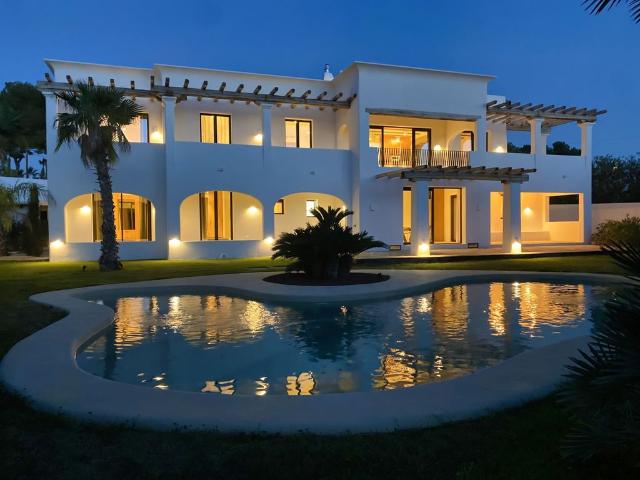 Villa en venta en Benissa, el Baladrar-Punta Estrella