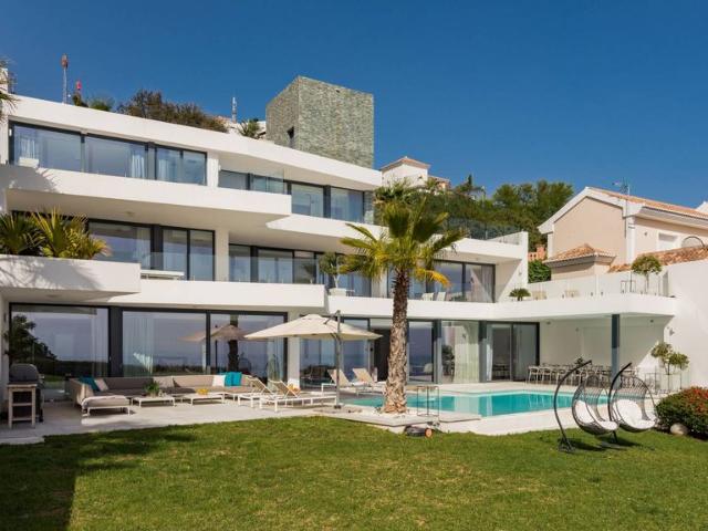 Chalet en alquiler en Rícmar, Marbella