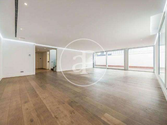 Chalet en venta en Hortaleza, Madrid